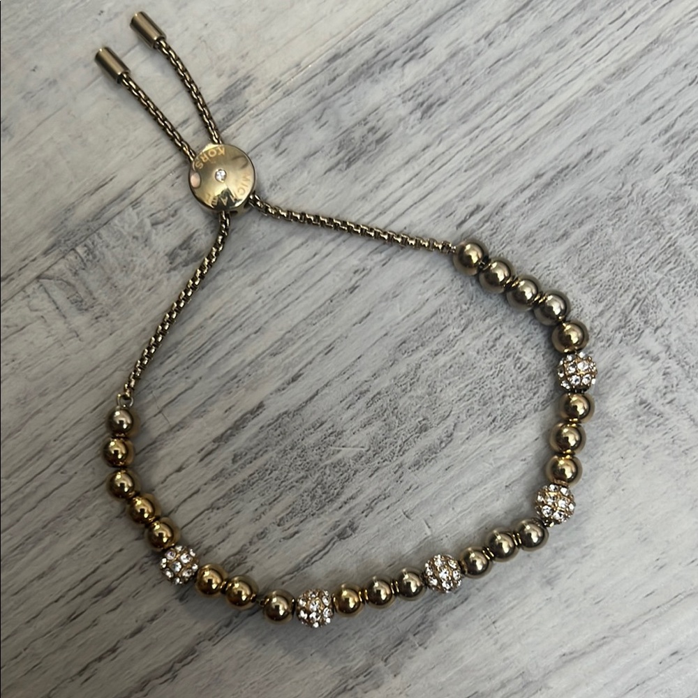 Elegant Gold Beaded Bracelet